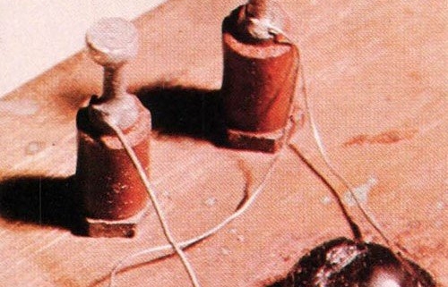 شناخت قطعات الکترونیک، تاریخچه اولین ترانزیستورها